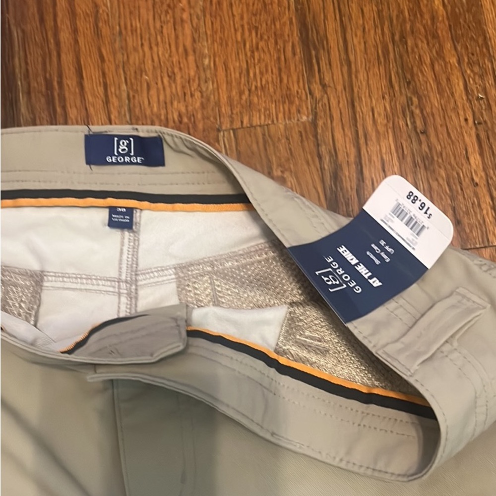 Men’s shorts Size 38
